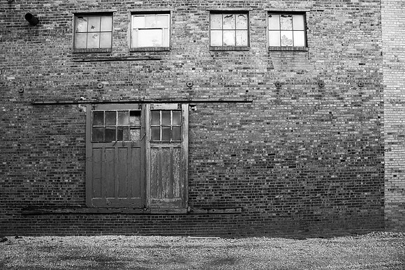 2 Doors, 4 Windows