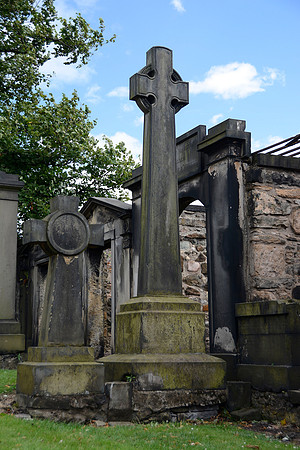 Celtic Crosses in Edinburgh