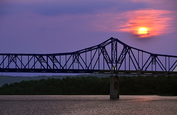 Morning on the Illinois River