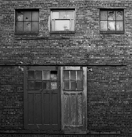 2 Doors 3 Windows