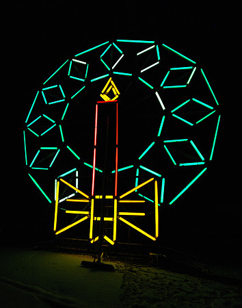 Fondulac Wreath